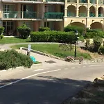 A Cap Esterel Agay- Village Pierre Et Quartier Belvedere Piscines Et Parking Inclus