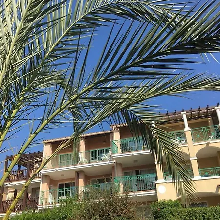 Appartement à Cap Estérel Village Pierre Et *