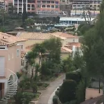 à Cap Estérel Village Pierre Et Quartier Belvédère Piscines Et Parking Inclus * Saint-Raphaël