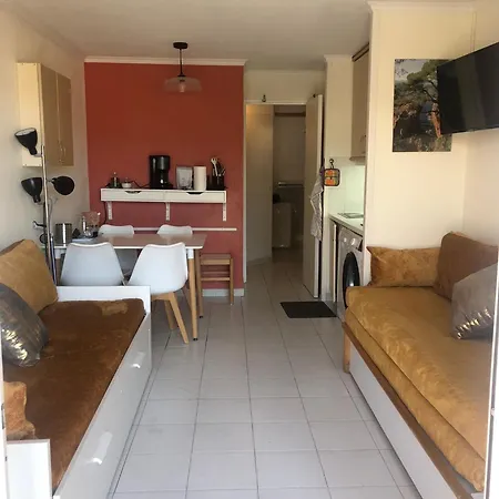 A Cap Esterel Agay- Village Pierre Et Quartier Belvedere Piscines Et Parking Inclus Apartment *