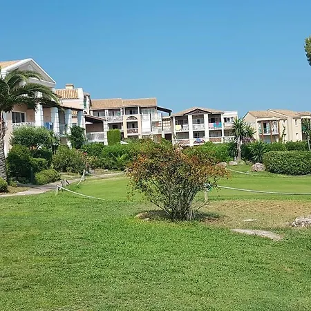 Apartment A Cap Esterel Village Pierre Et Piscines Et Parking Inclus *