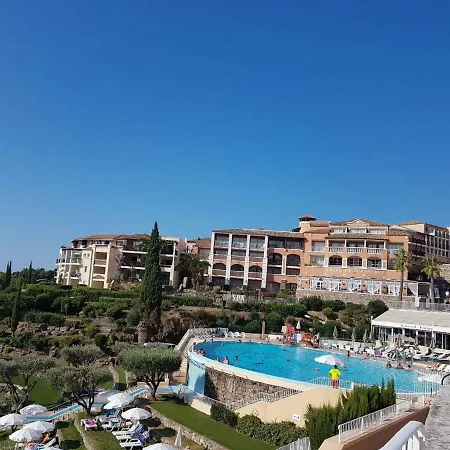 Apartment A Cap Esterel Village Pierre Et Quartier Belvedere Piscines Et Parking Inclus *