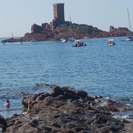 A Cap Esterel Village Pierre Et Quartier Belvedere Piscines Et Parking Inclus Apartment