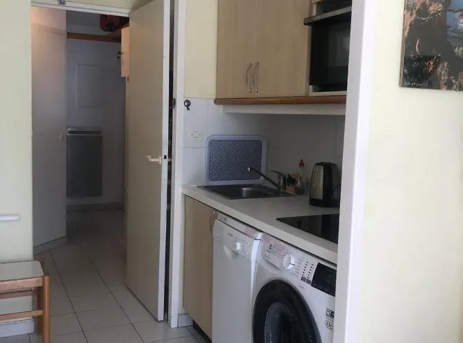 A Cap Esterel Village Pierre Et Quartier Belvedere Piscines Et Parking Inclus Apartment Saint-Raphaël