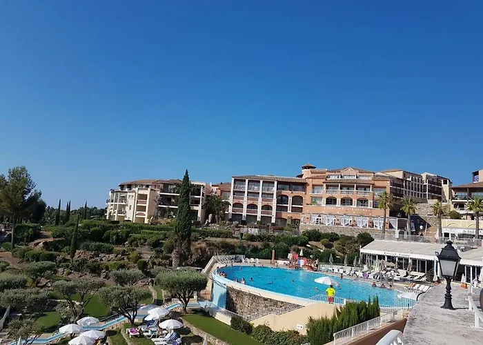 Apartment A Cap Esterel Village Pierre Et Quartier Belvedere Piscines Et Parking Inclus *