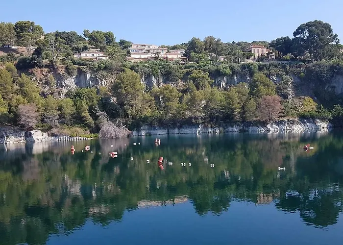 A Cap Esterel Village Pierre Et Quartier Belvedere Piscines Et Parking Inclus Apartment *